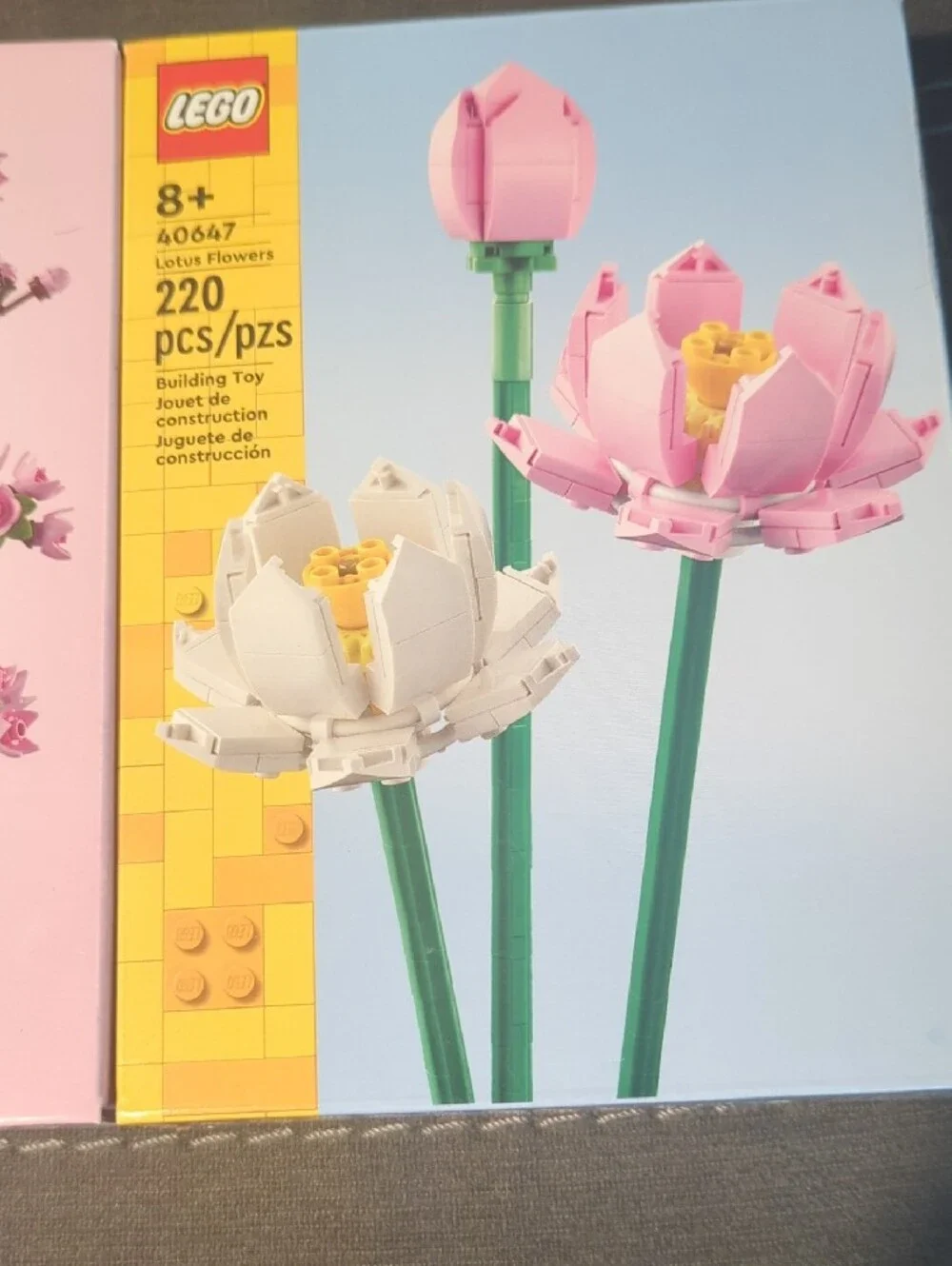 LEGO Pink and White Flower Sets